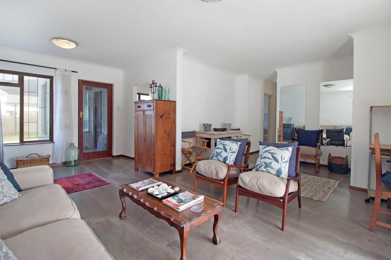 2 Bedroom Property for Sale in Fish Hoek Western Cape